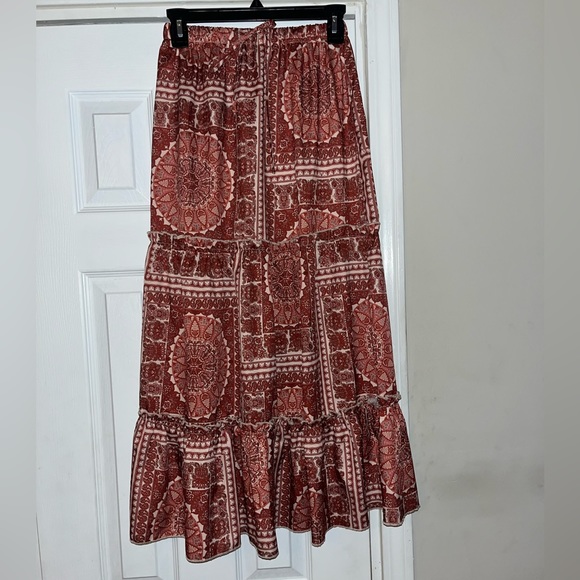 SHEIN Skirt, Size XS - Picture 3 of 4